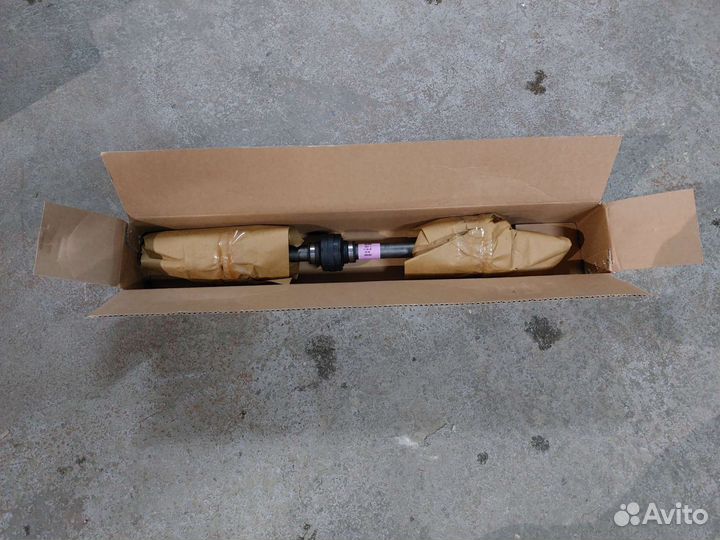 Привод левый Hyundai Sonata EF новый оригинал