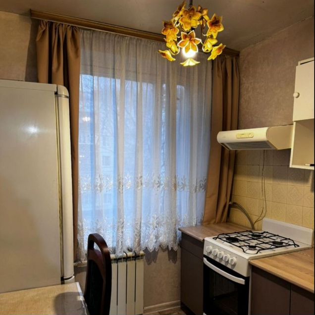 2-к. квартира, 50 м², 2/5 эт.