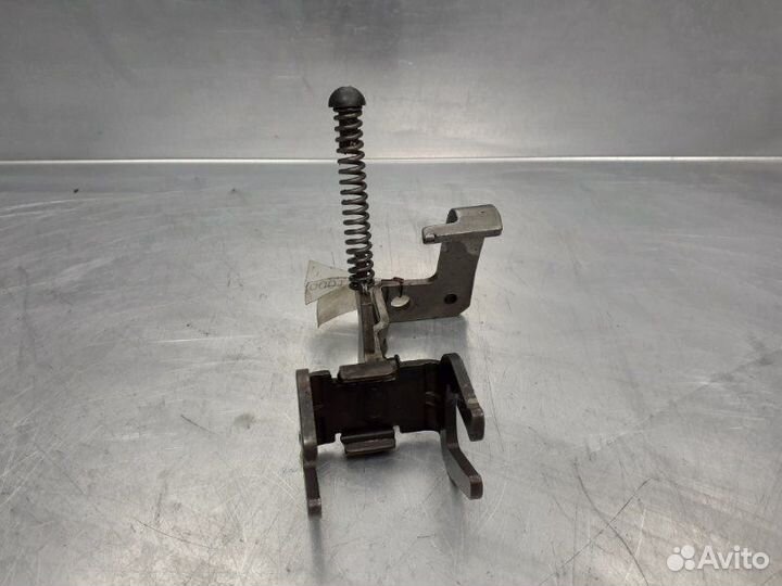 Вилка включения передачи Volkswagen Golf Iv/Bora