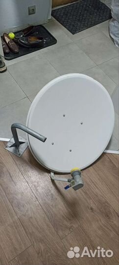 Антенна спутниковая