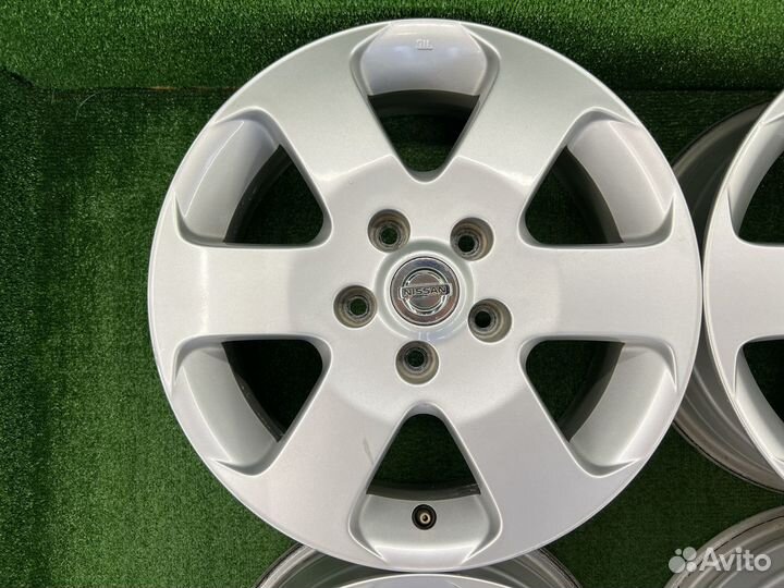 R16 Nissan Serena оригинал 5x114.3 6J ET+45 цо 66