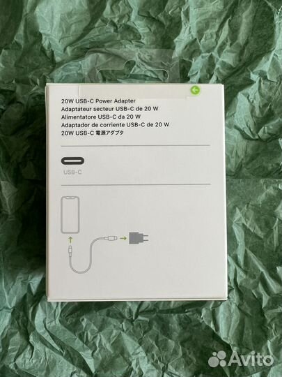 Адаптер питания Apple USB-C 20 Вт