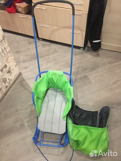 Детские санки с колесами