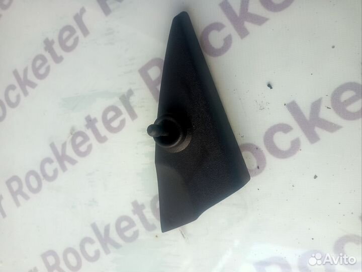 Накладка двери передней правой Лада Калина