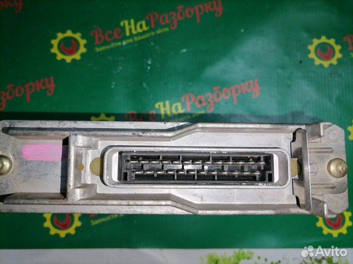 Эбу блок управления двигателем Mitsubishi Carisma