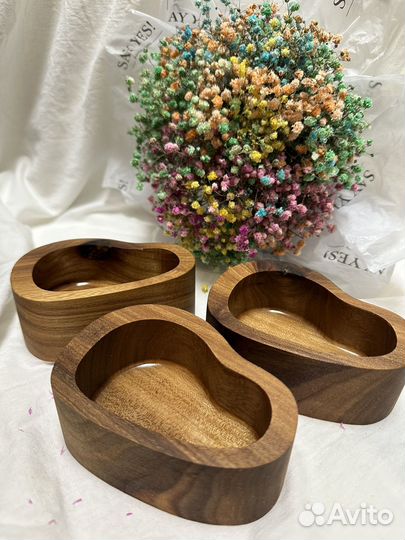 Подсвечники из дерева