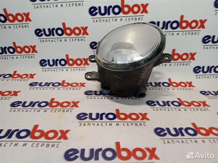 Фара противотуманная правая Toyota Avensis III 20