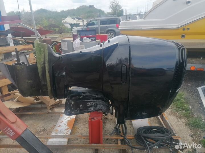 Лодочный мотор suzuki DF250