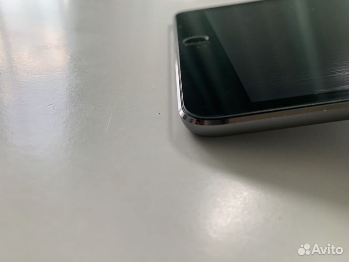 iPad mini 2 на 32gb wi-fi + cellular