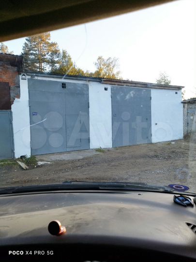 Гараж, > 30 м²
