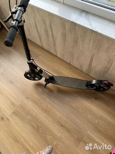 Самокат Roces 200