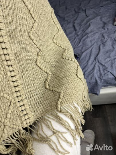 Вязаное пончо