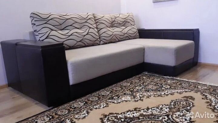 Диван угловой