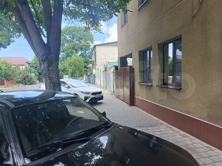 Дом 260 м² на участке 3 сот.