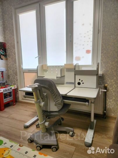 Растущая парта и кресло