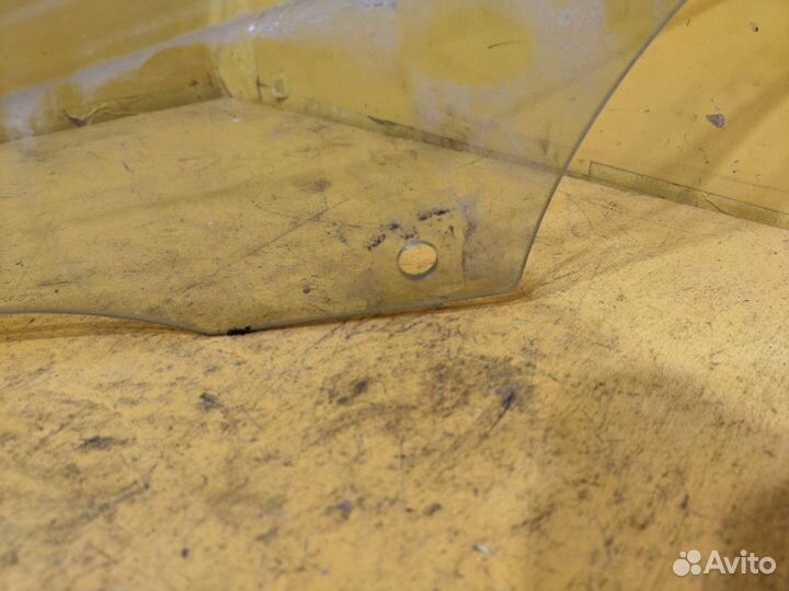 Стекло заднее левое для Mazda 3