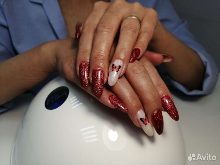 Маникюр, педикюр, наращивание ногтей