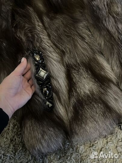 Жилет из чернобурки