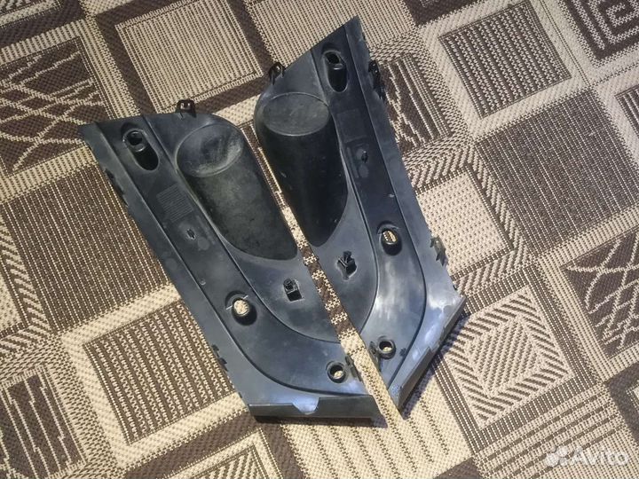 Рамка противотуманной фары LADA Vesta