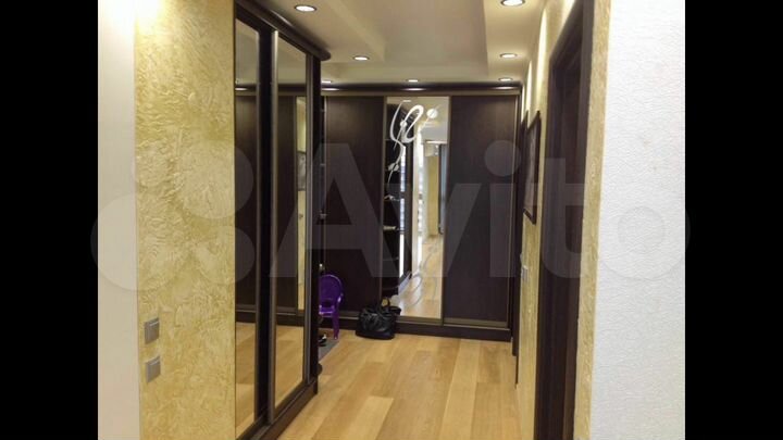 2-к. квартира, 48 м², 24/24 эт.