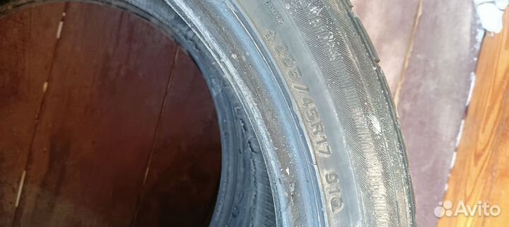 Dunlop DSX-2 225/45 R17