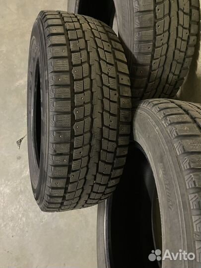 Dunlop SP Winter Ice 01 235/65 R17