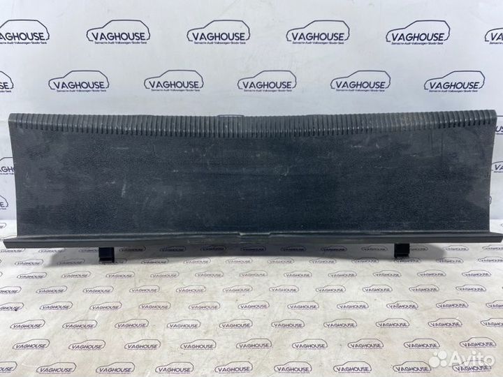 Накладка багажника задняя Volkswagen Passat B6 3С
