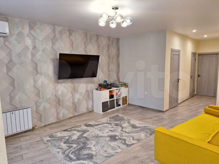 2-к. квартира, 67 м², 2/16 эт.