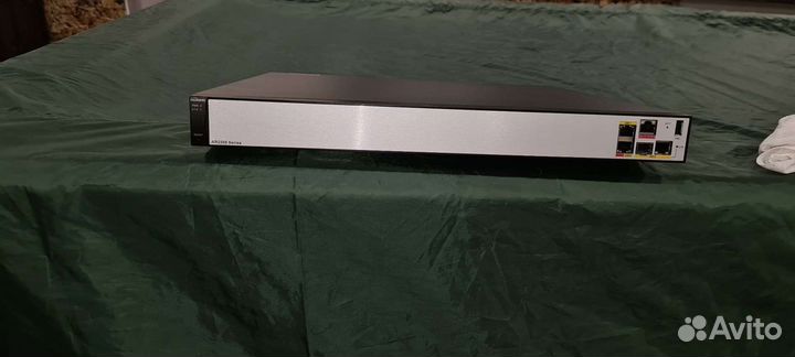 Маршрутизатор-роутер Huawei AR2200 Series