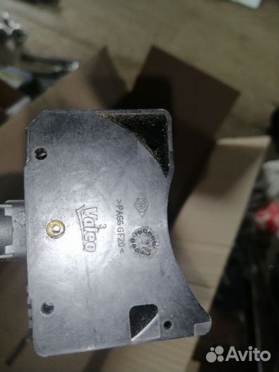 Подрулевой переключатель дворников Renault Logan 1