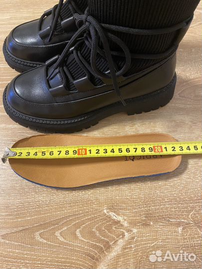 Ботинки на девочку