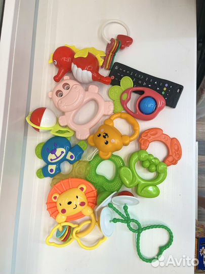 Пакет развивающих игрушек для малыша