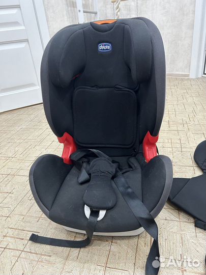 Детское автокресло chicco YOUniverse Fix Jet Black