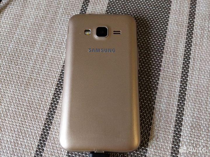 Samsung Galaxy J1 Mini Prime (2016) SM-J106F/DS, 8 ГБ