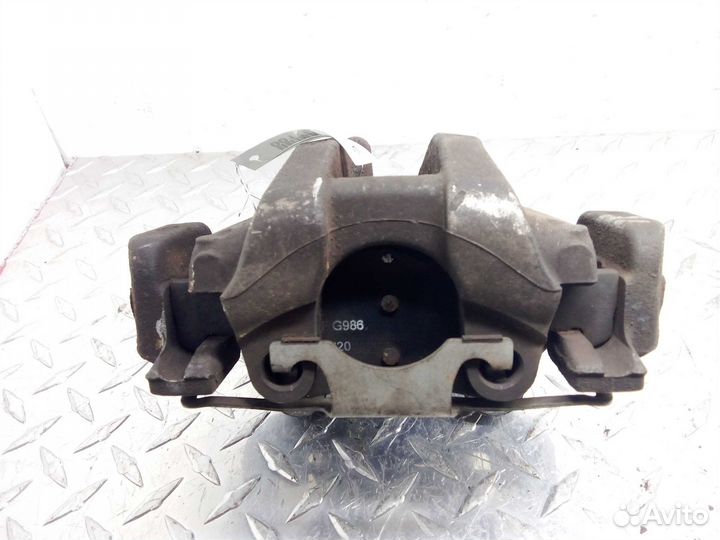 Суппорт задний левый Mercedes S-klasse W221