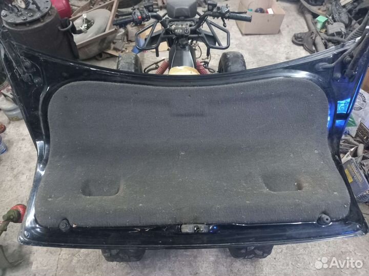 Крышка багажника volkswagen jetta