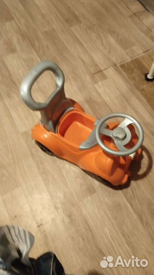 Машинка каталка бу