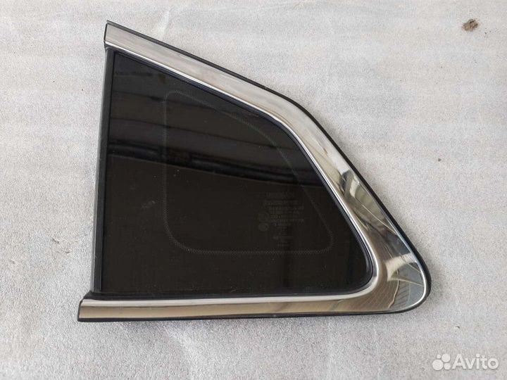 Nissan Qashqai J11 стекло боковое левое