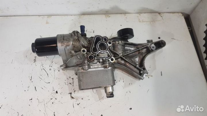 Кронштейн генератора Audi Q5 A4 A5 cncd