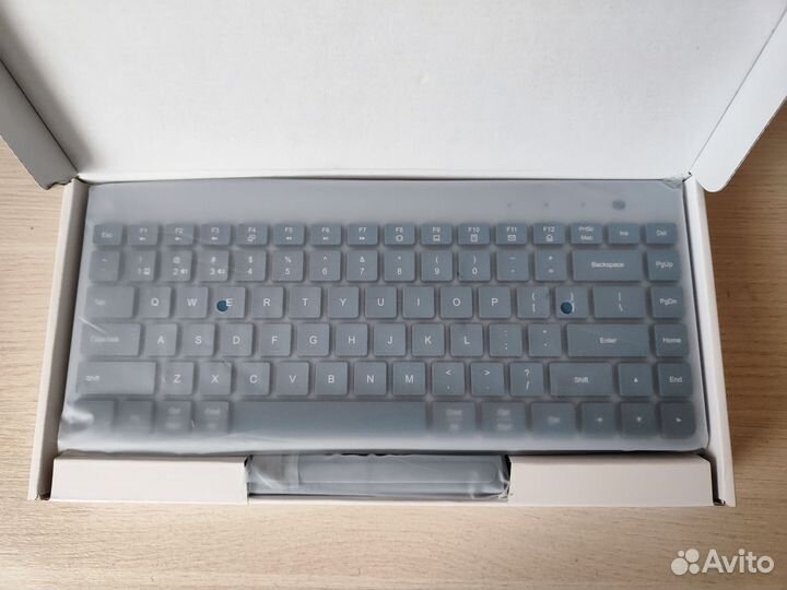 Беспроводная клавиатура Xiaomi с подставкой