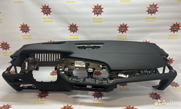 Торпедо / панель BMW X7 G07 2019-2024