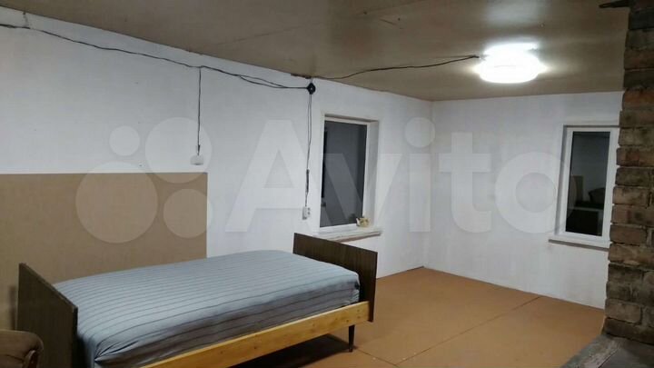 Дом 30 м² на участке 10 сот.