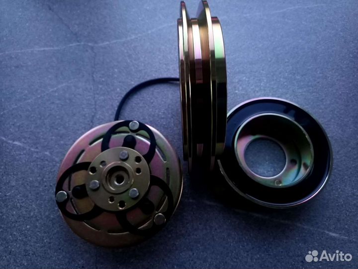 Муфта кондиционера Mitsubishi Nissan