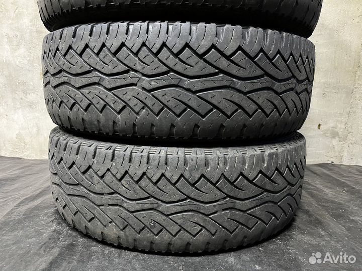 Continental ContiCrossContact AT 215/65 R16 98T