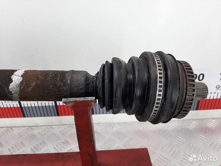 Полуось для Volkswagen Passat 5