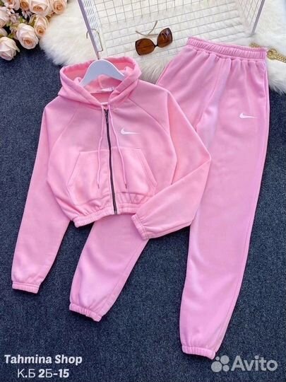 Спортивный костюм