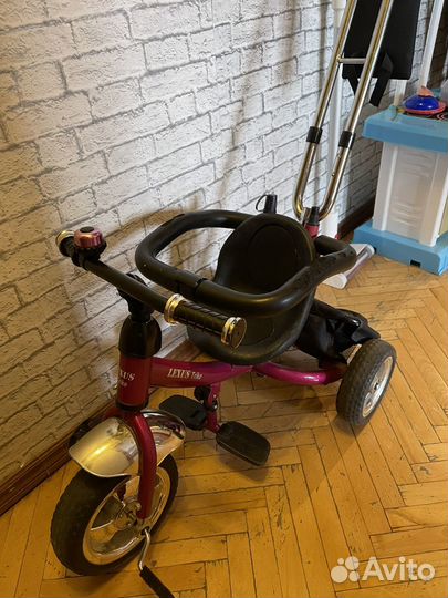 Детский трехколесный велосипед