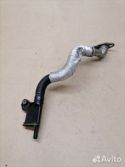 Трубка картерных газов VW 06H103226A