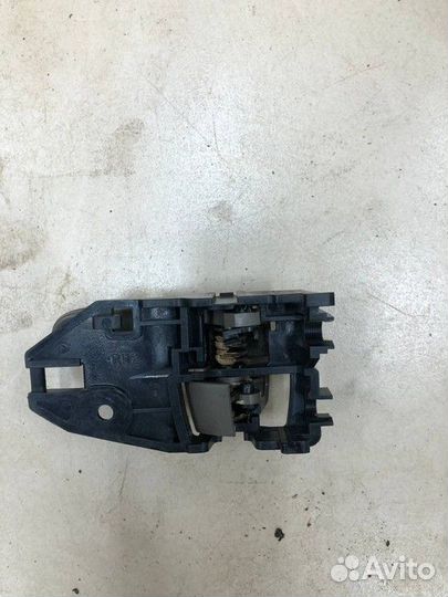 Ручка двери внутренняя задняя правая