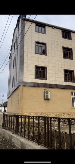 2-к. квартира, 86 м², 2/4 эт.